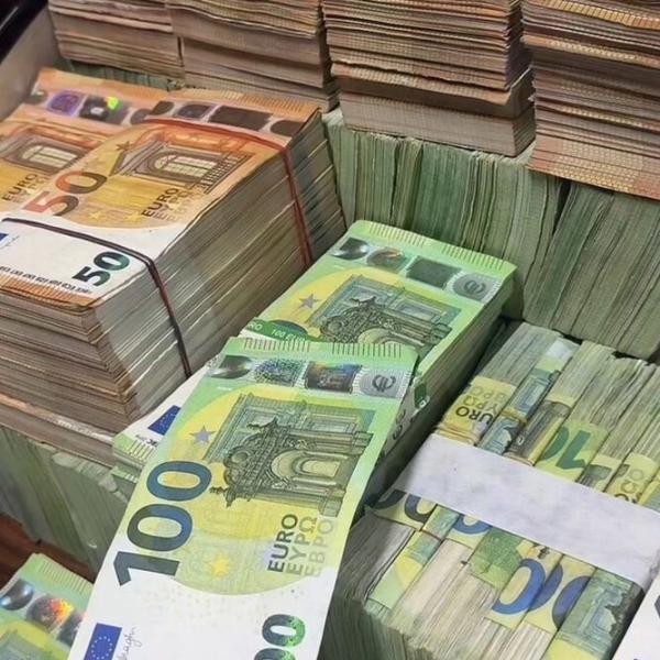 Premium-Euro- & Schweizer-Franken-Banknoten für anspruchsvolle Sammler